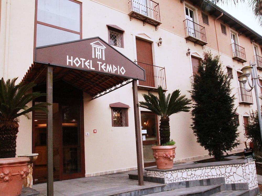 Hotel Tempio Lago Patria Extérieur photo